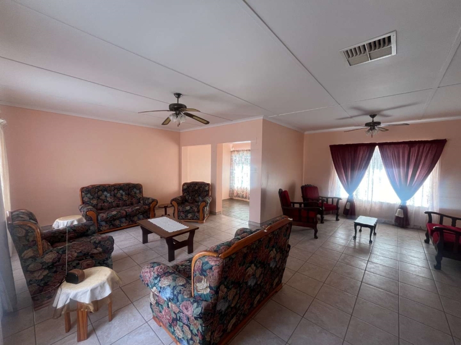 3 Bedroom Property for Sale in Groblershoop Northern Cape